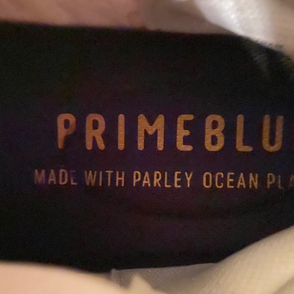 Adidas Stabil Next Gen Comfort Anti-Slip movement. New.Size 10. $125 - Picture 5 of 5